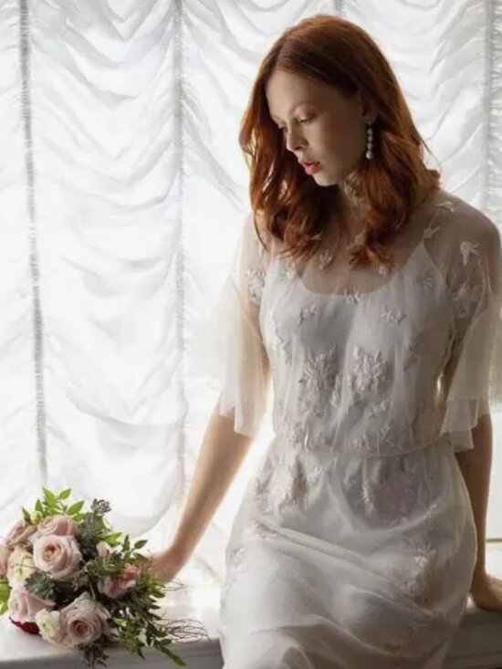 BHLDN Sachin + Babi Wedding Gown Avila Size 4 - Picture 5 of 10